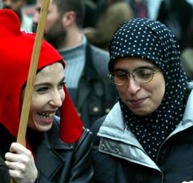 porter le foulard